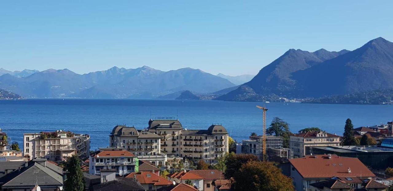 Terrace Lake View Stresa Buitenkant foto